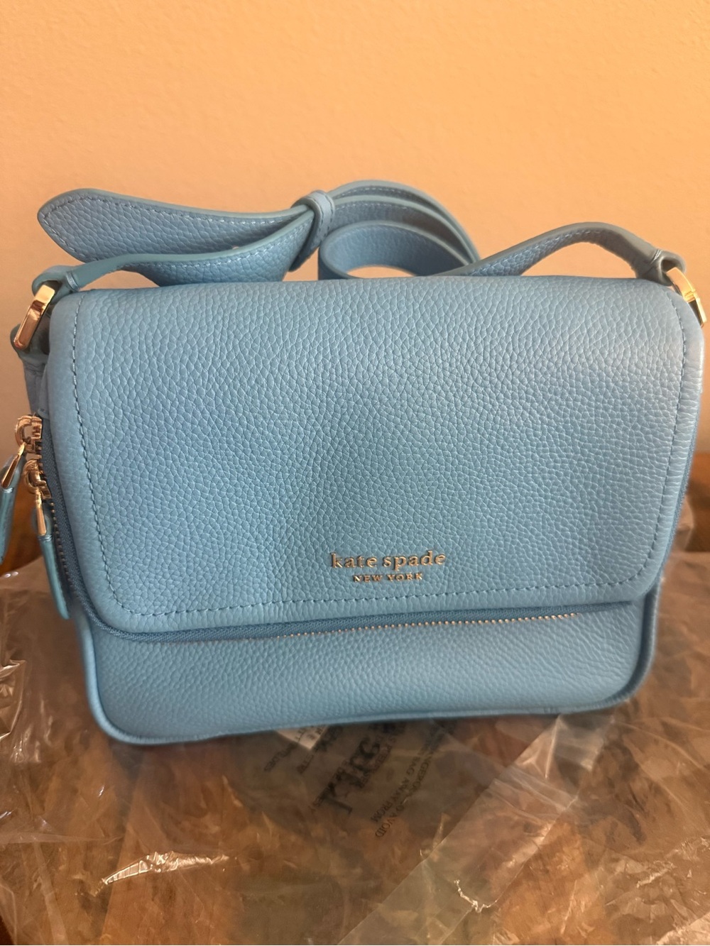 kate spade light blue pebbled leather crossbody